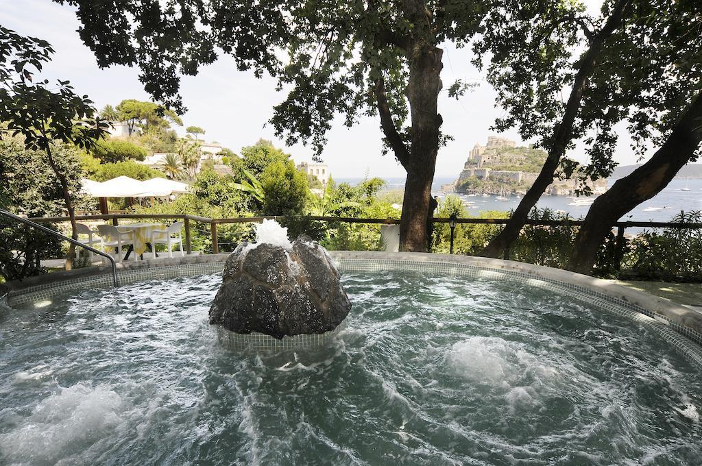 ホテル ジャルディーノ デッレ ニンフェ エ ラ フェニーチェ イスキア島 エクステリア 写真